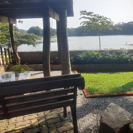 Shashin Lake Resort Dambulla Εξωτερικό φωτογραφία